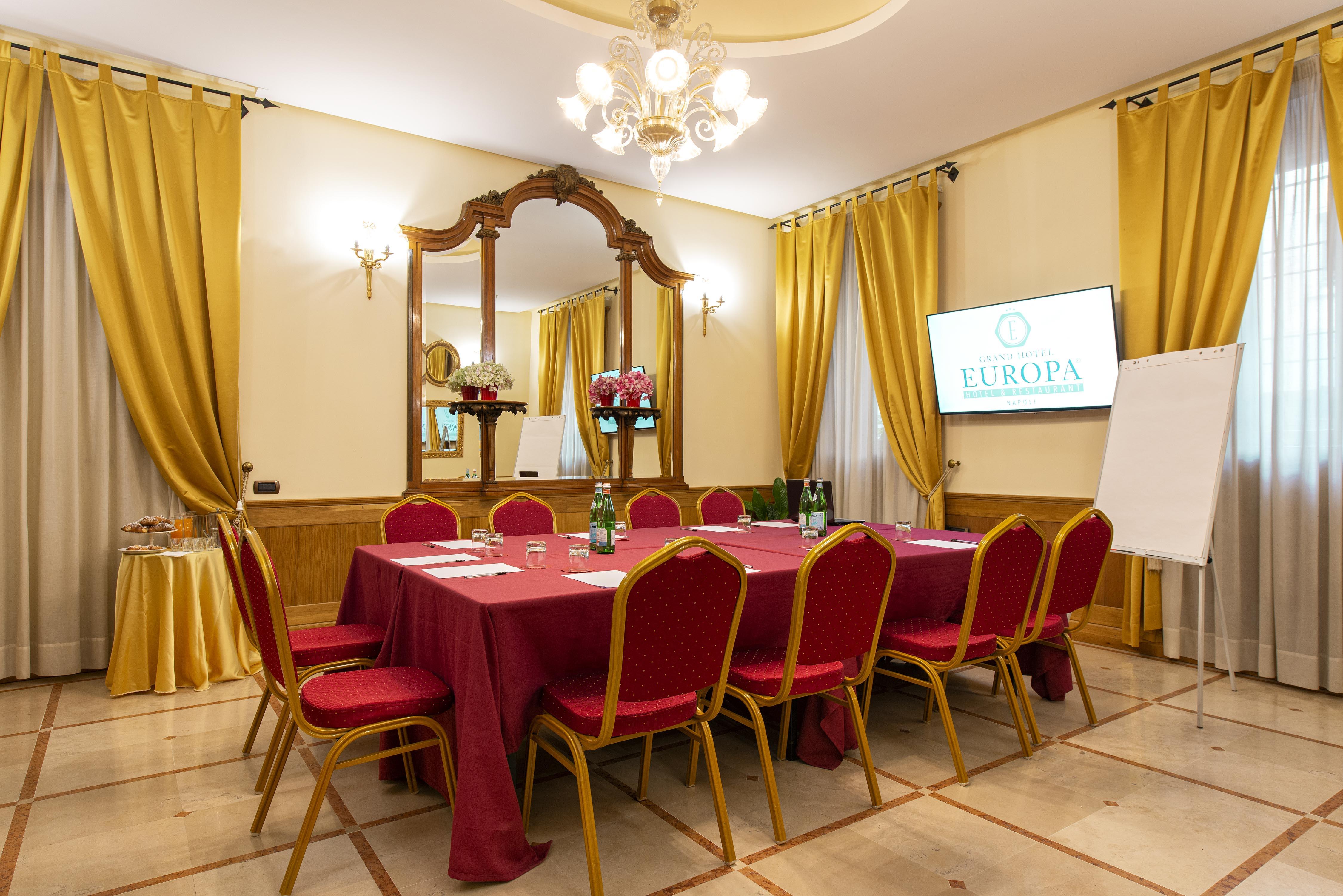 Grande Hotel Europa Napoli Esterno foto