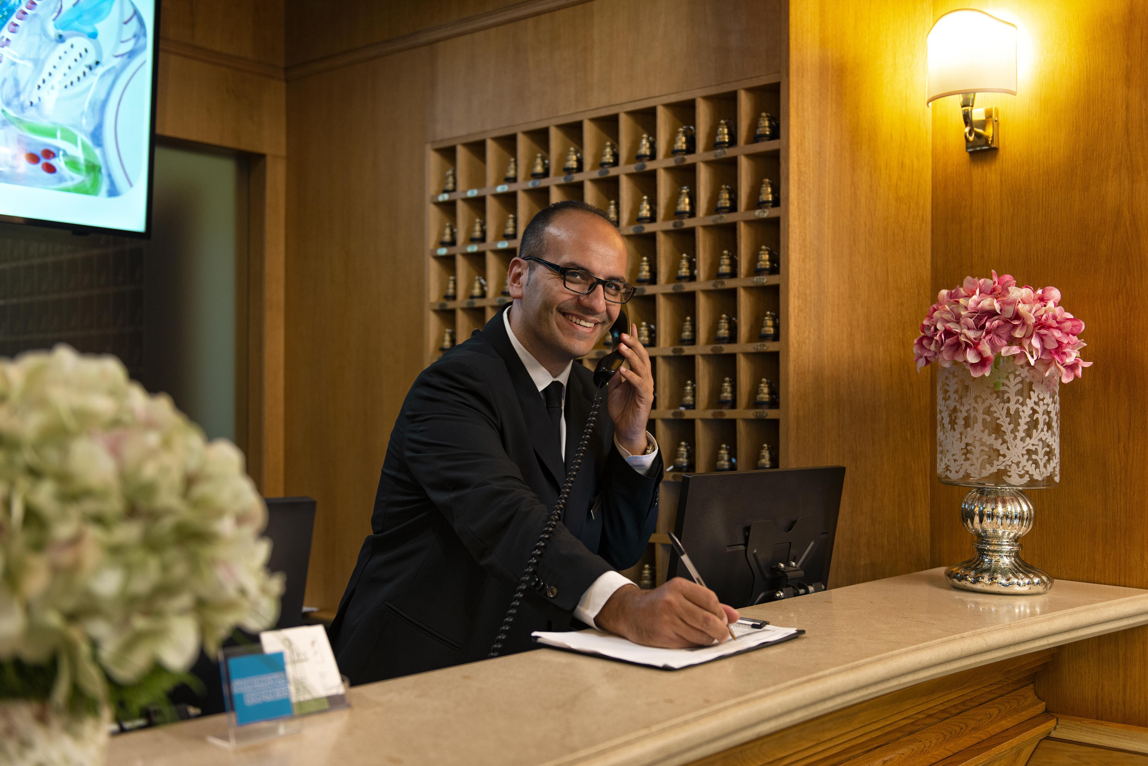 Grande Hotel Europa Napoli Esterno foto