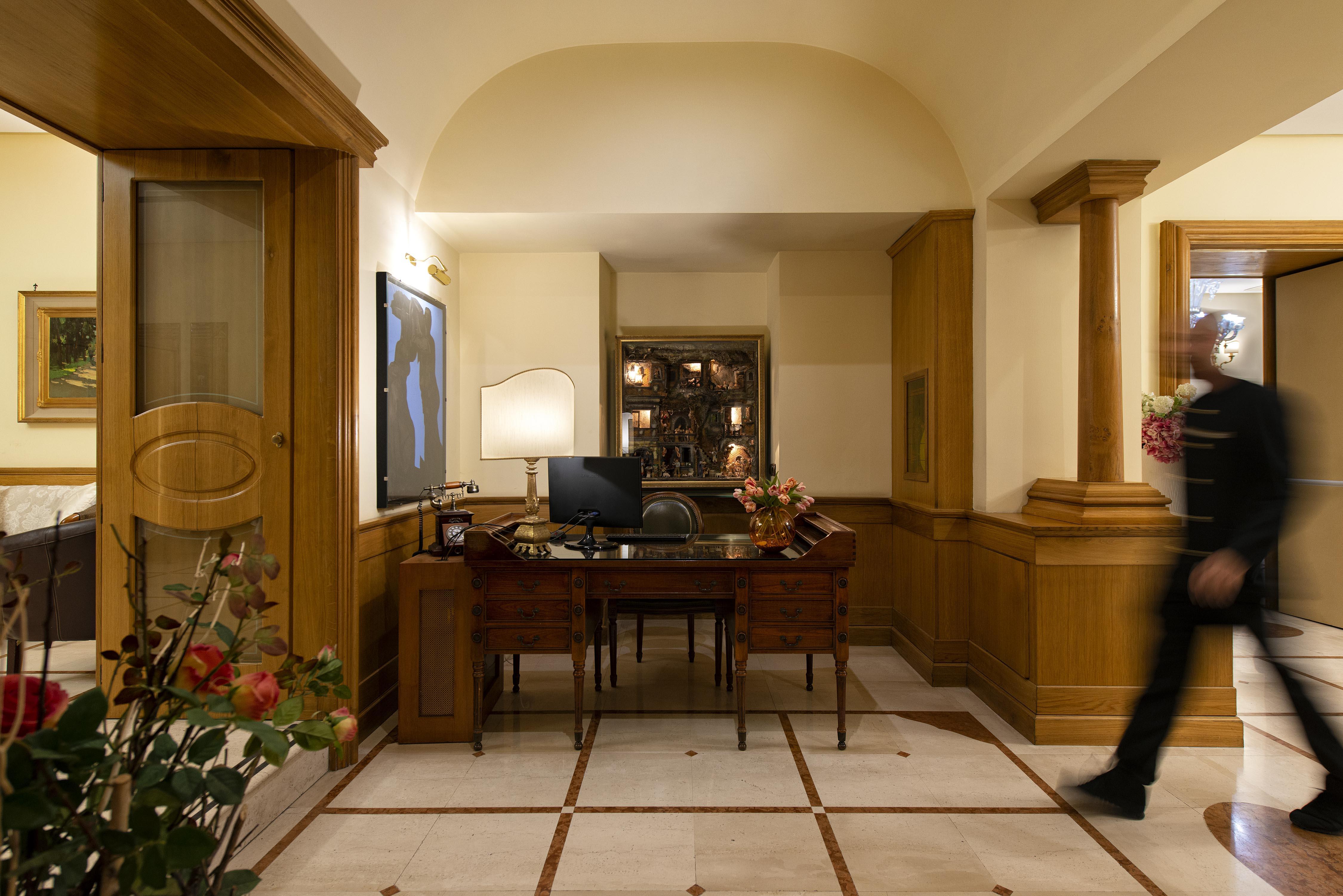 Grande Hotel Europa Napoli Esterno foto