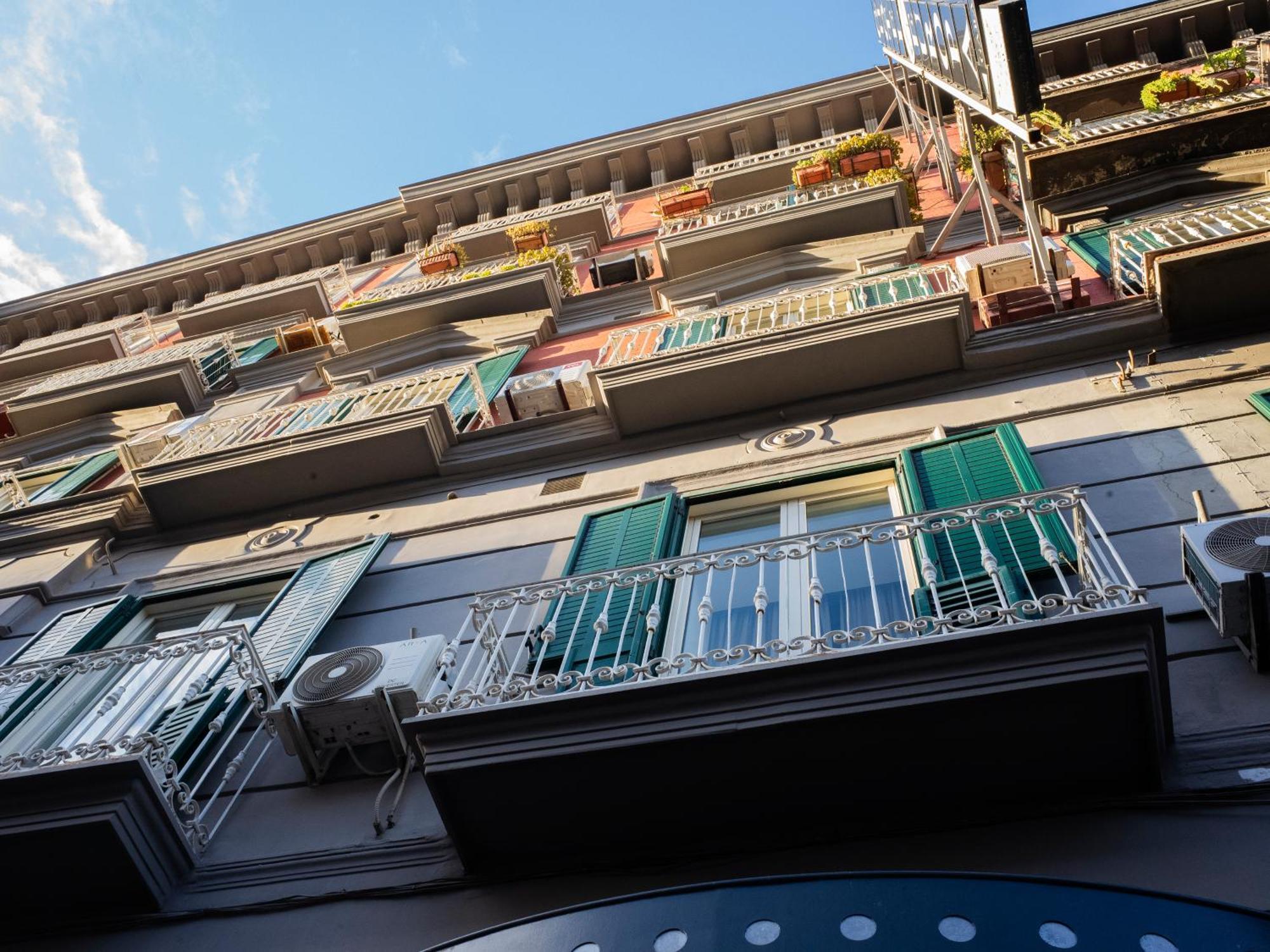 Grande Hotel Europa Napoli Esterno foto