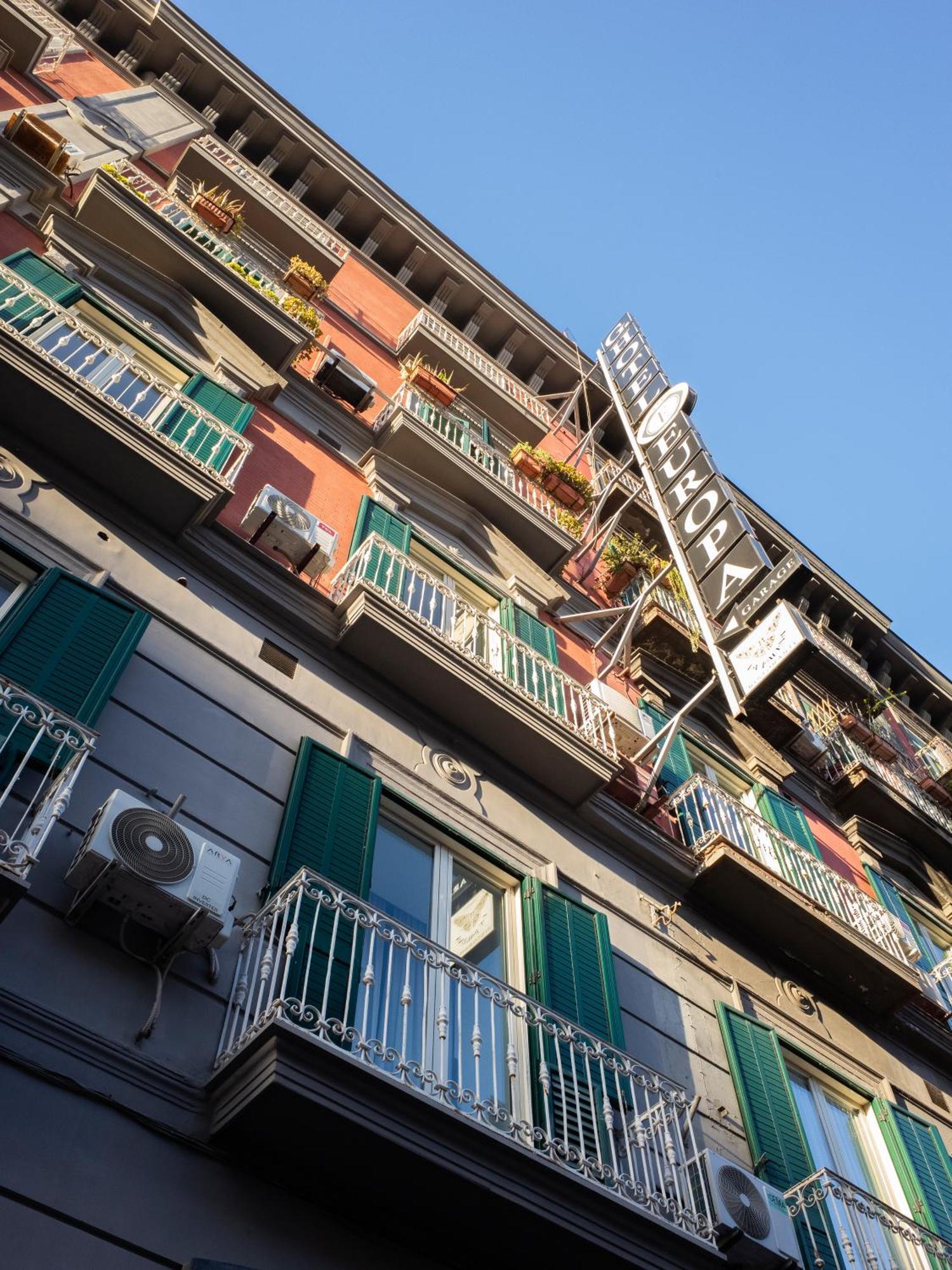 Grande Hotel Europa Napoli Esterno foto