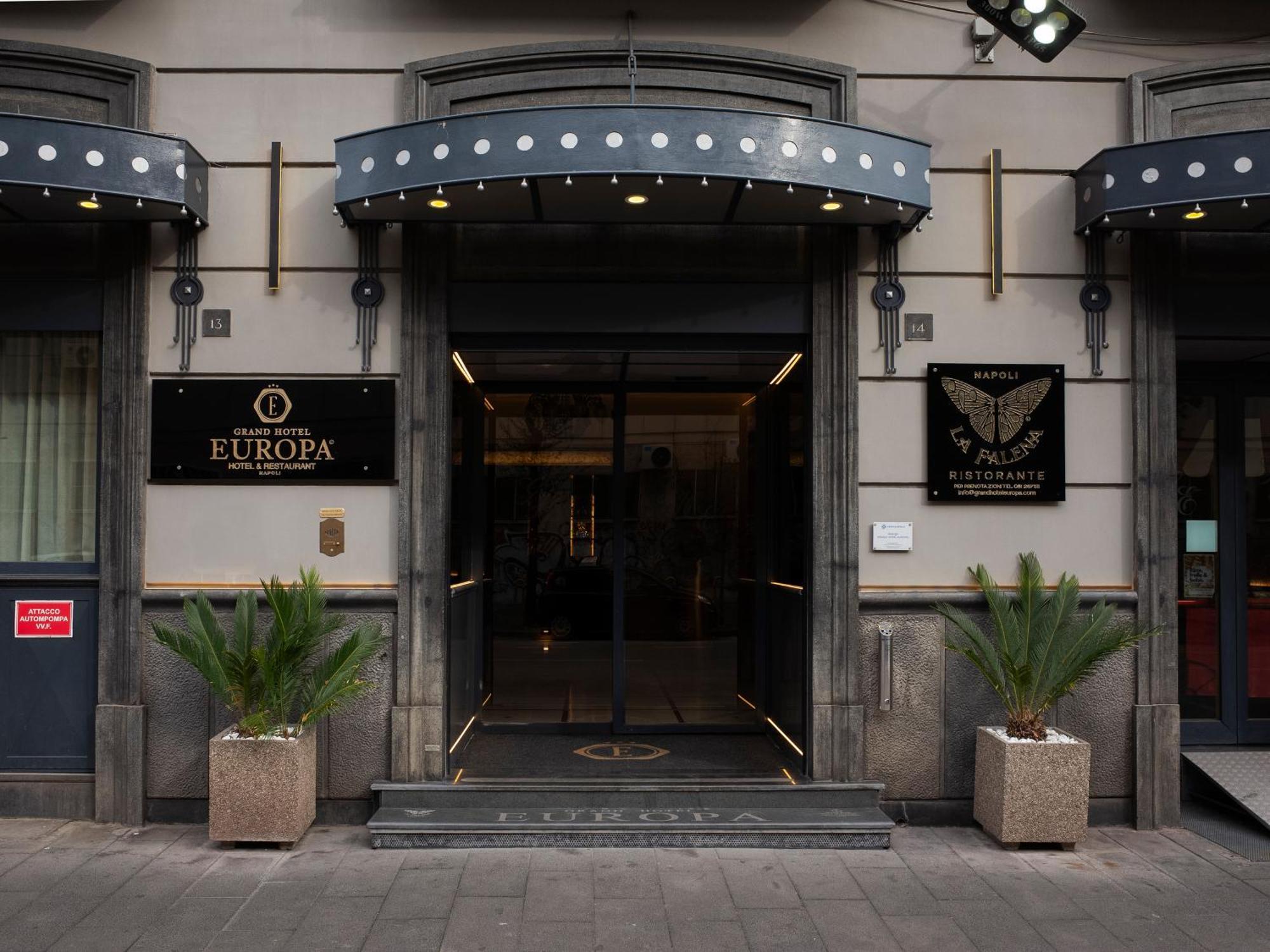 Grande Hotel Europa Napoli Esterno foto